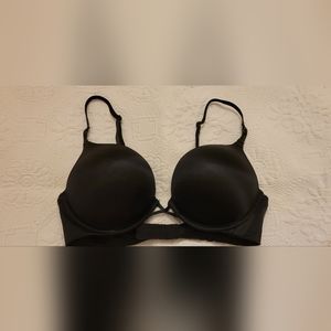 Victoria's Secret Bombshell Plunge